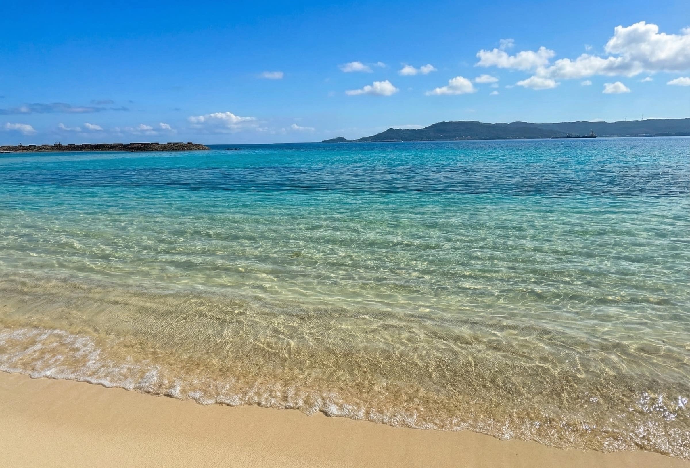 美しい沖縄の海